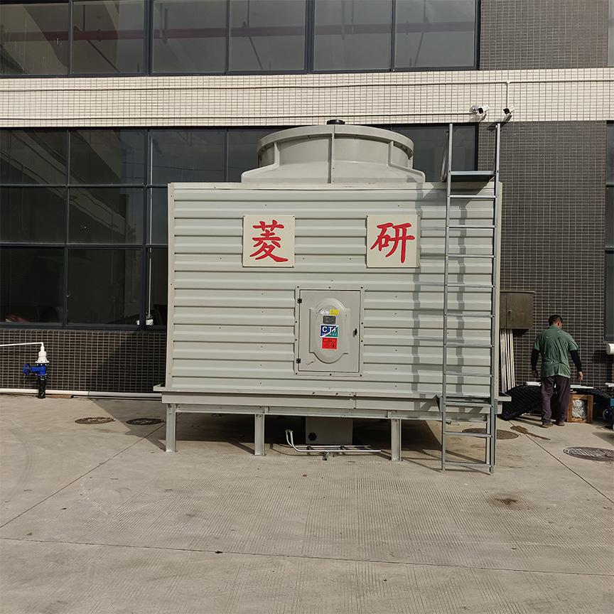 中山新材料工厂，去年一套150T横流方形冷却塔，今年新增机器，又回购新增一台150T横流方形冷却塔