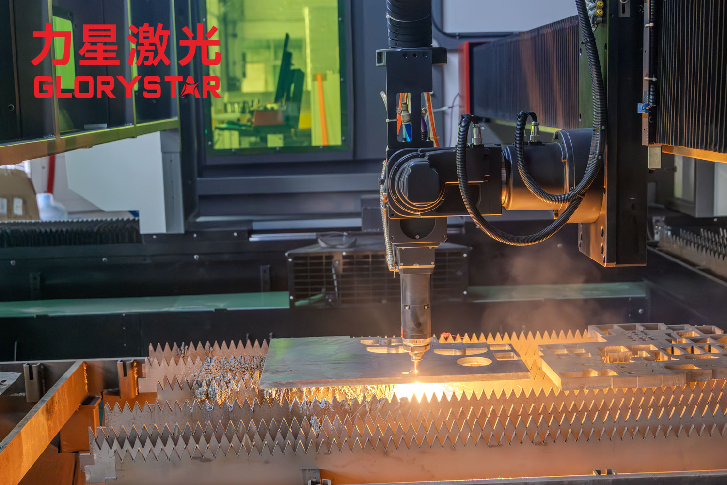 光纤激光切割机在钣金加工应用解决方案