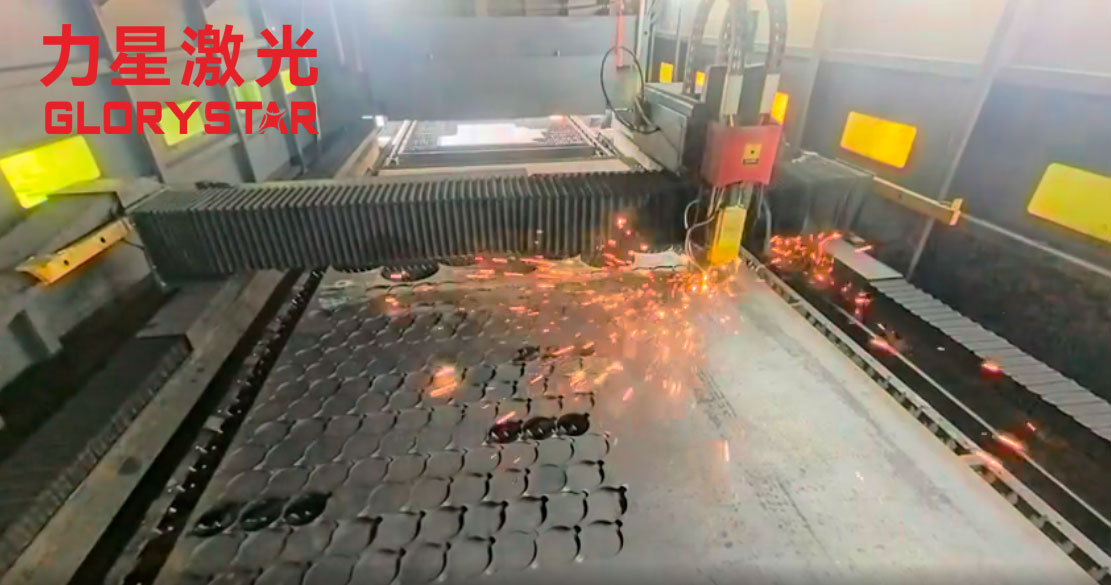激光切割機在電動汽車的精密切割應用解決方案