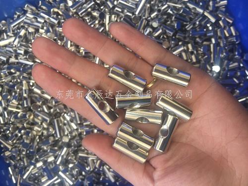 一颗不锈钢螺丝打败一家汽车制造商