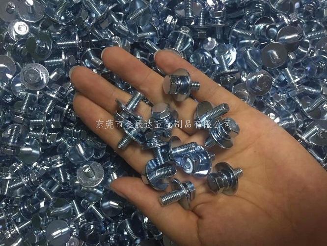 一名螺丝销售业务员中暑的急救方法