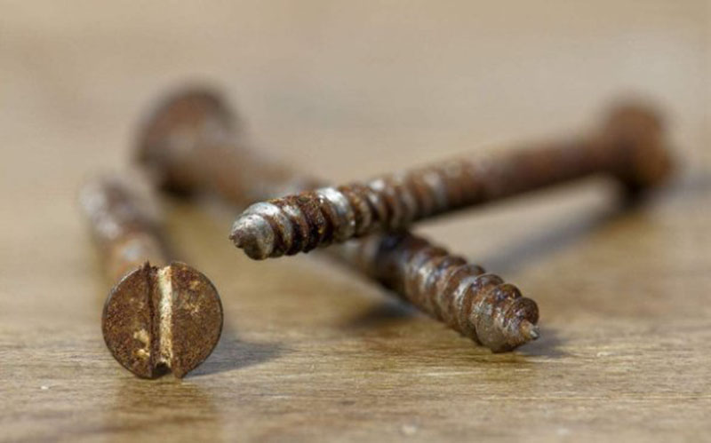 螺絲頭被損壞應(yīng)該怎么處理