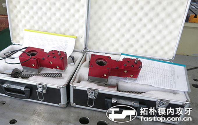 电子电器案例：台资企业选用拓朴模内攻牙机提高自动化程度