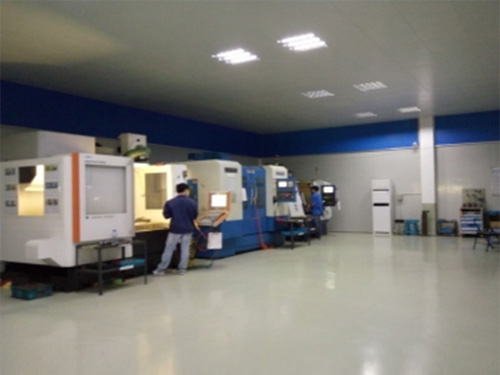 牧野CNC