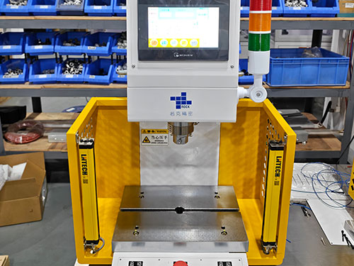 小型伺服壓力機(jī)