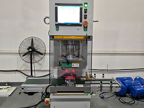 伺服压装机-汽车刹车片压装机