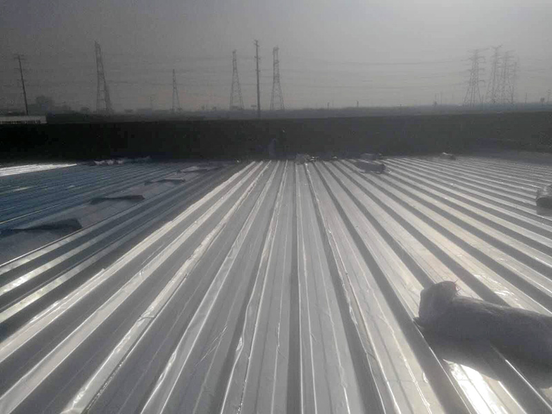 卫生间不砸砖防水方法