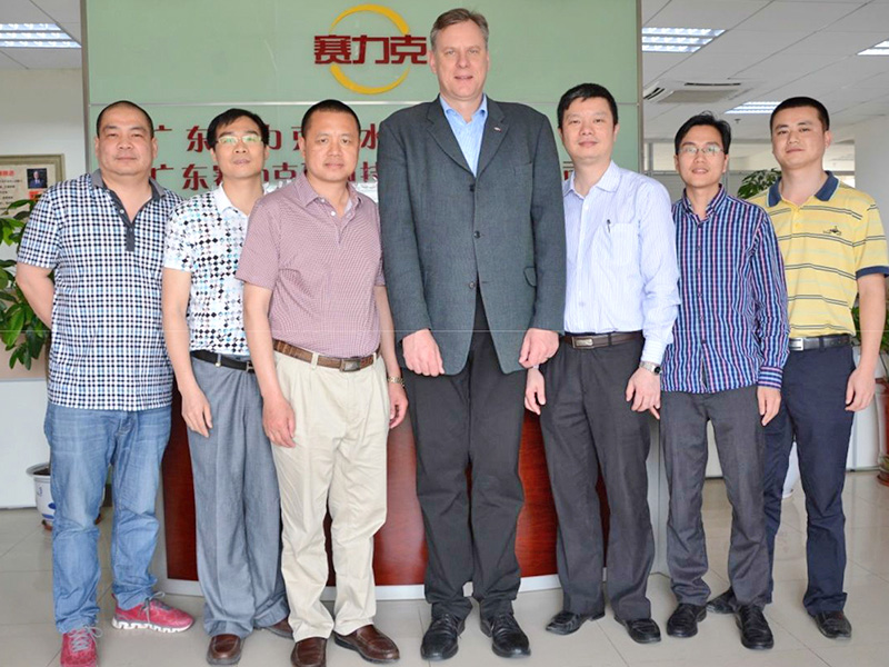 德國慧魚集團(tuán)中國區(qū)總裁Alex來我司技術(shù)交流合作