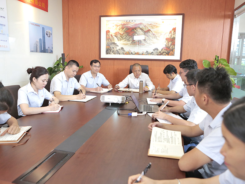 精英團(tuán)隊(duì)