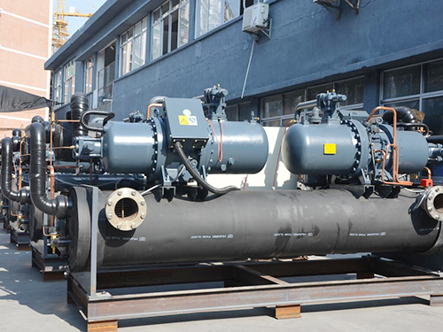 使用水冷螺杆式冷水机有哪些注意事项？