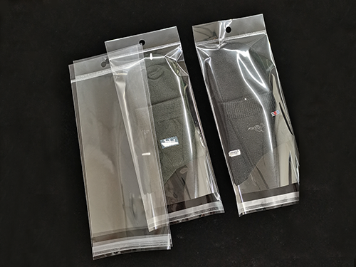 opp透明卡头自粘袋