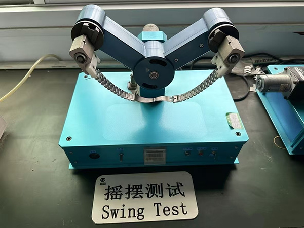 摇摆测试机