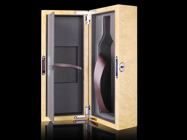 酒盒包装色彩设计的必要性