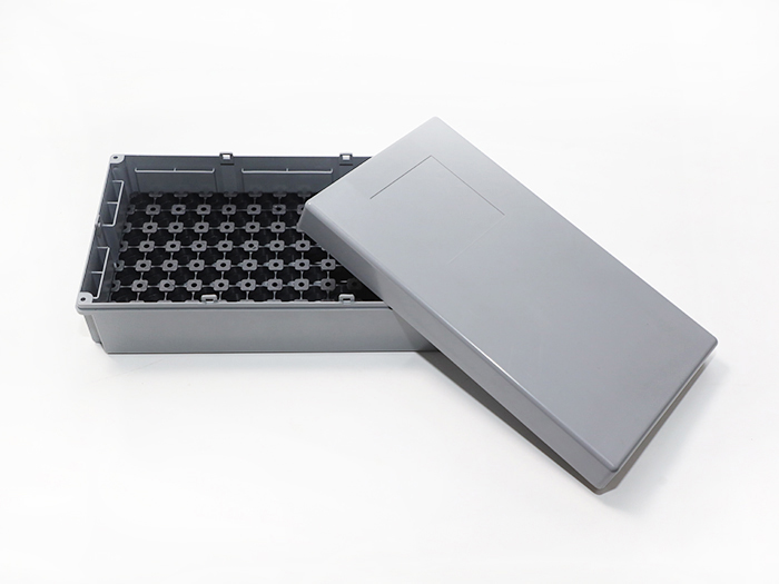 如何提升电池盒的阻燃性能