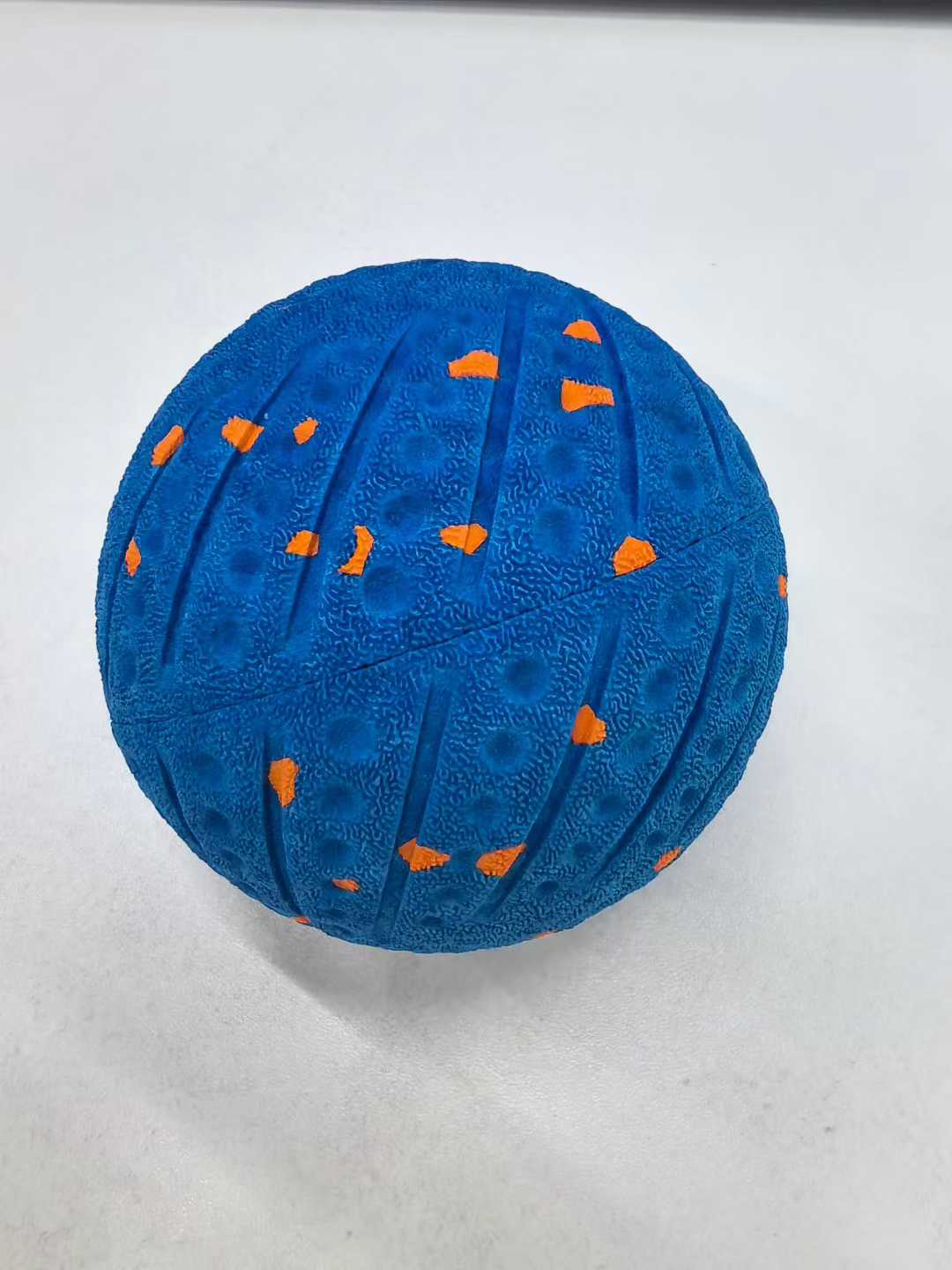 鑫扬ETPU宠物玩具定制——为毛孩子打造“咬不坏”的快乐