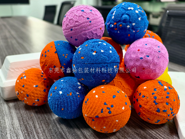 鑫扬包装官网资讯：ETPU 宠物球全流程生产解析，源头工厂严控耐咬品质