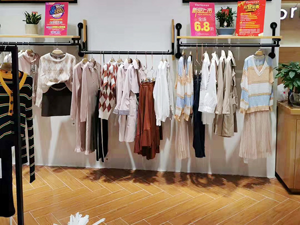 服装展柜