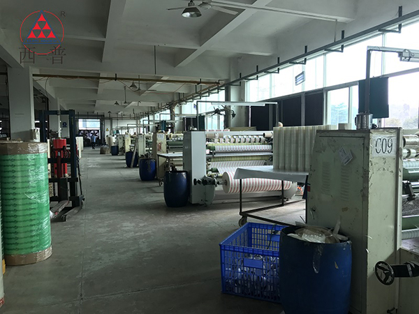 怎样选择适合的高速分条机及计算透明胶带生产成本