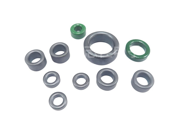 注意！滤波磁环不是随便卡上就行，装错了反而成干扰源