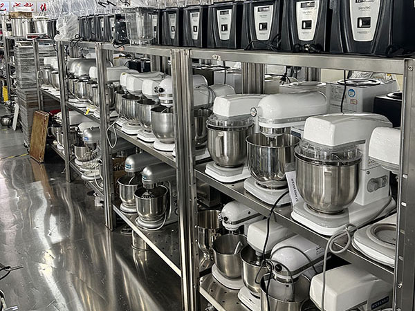 商用厨房设备保养大全，延长设备寿命、降低门店运营成本