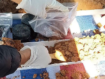 現(xiàn)場(chǎng)取土照片