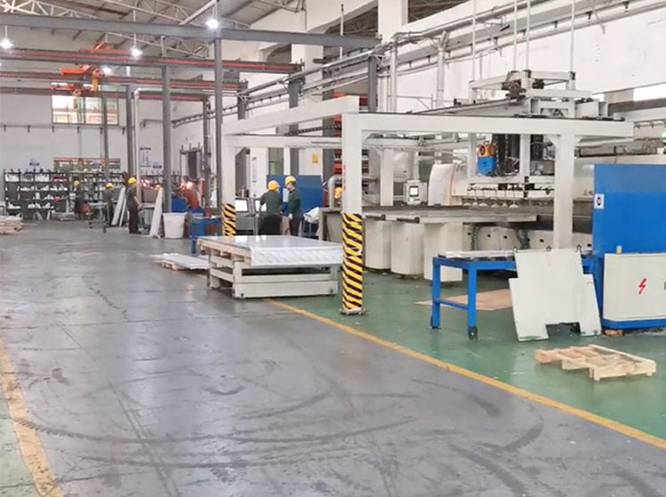 產品類型豐富，支持定制