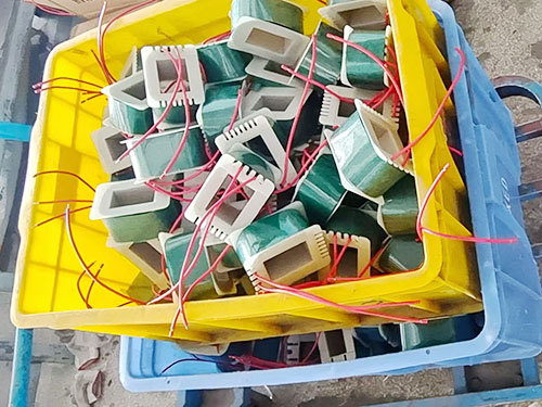 电磁铁组装