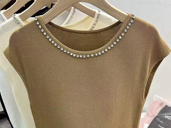 手工编织的毛衣温暖吗？