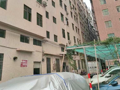 公司大门