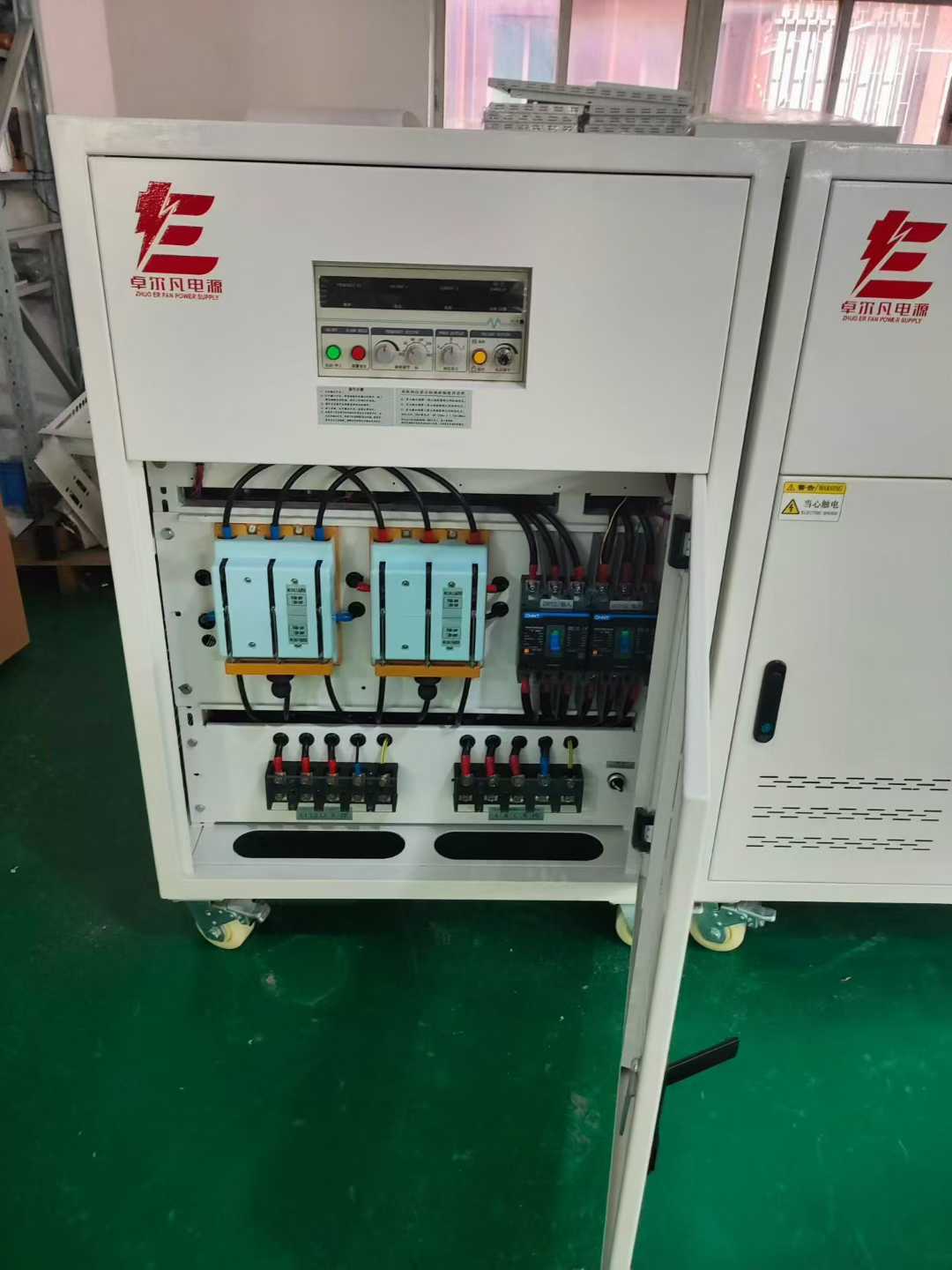 从实验室到生产线：卓尔凡电源在日本多元化应用场景中的价值体现