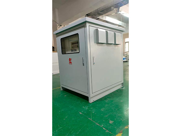 60kva变频电源，稳压、变压、变频一机搞定电压和频率转换，60hz变50hz输出0-520V可调，定制IP54防尘防水机箱