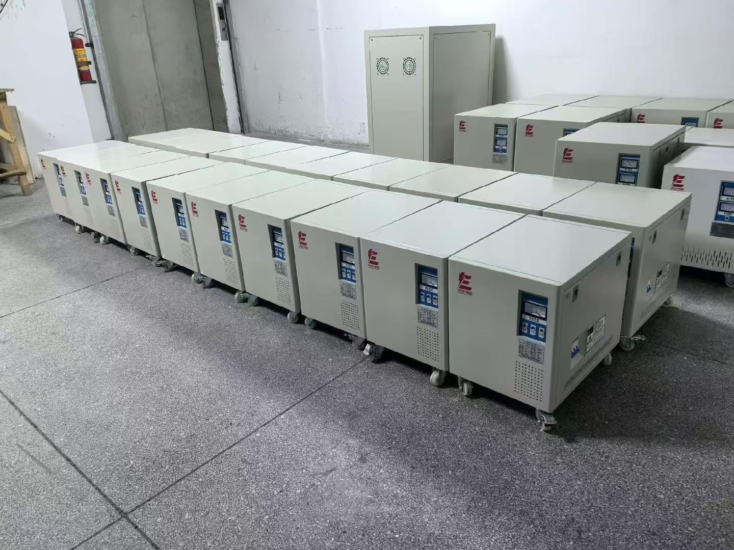 380V三相电压稳定器