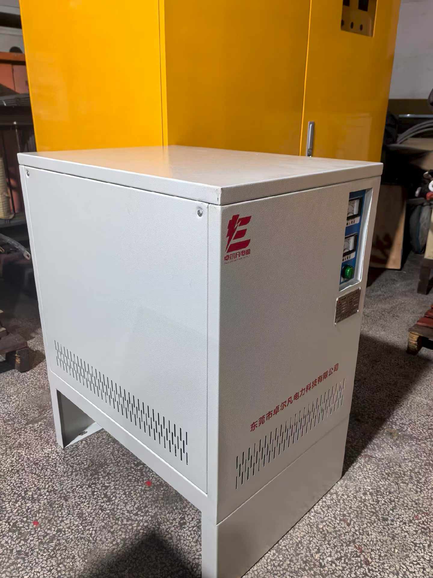 415V变380V  隔离变压器出口马来西亚