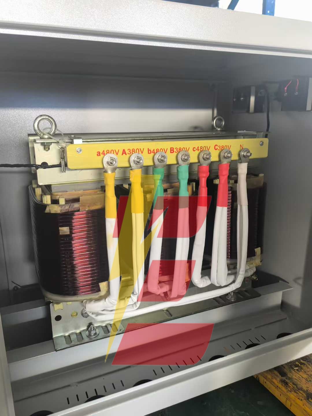300KVA三相380V变480V变压器