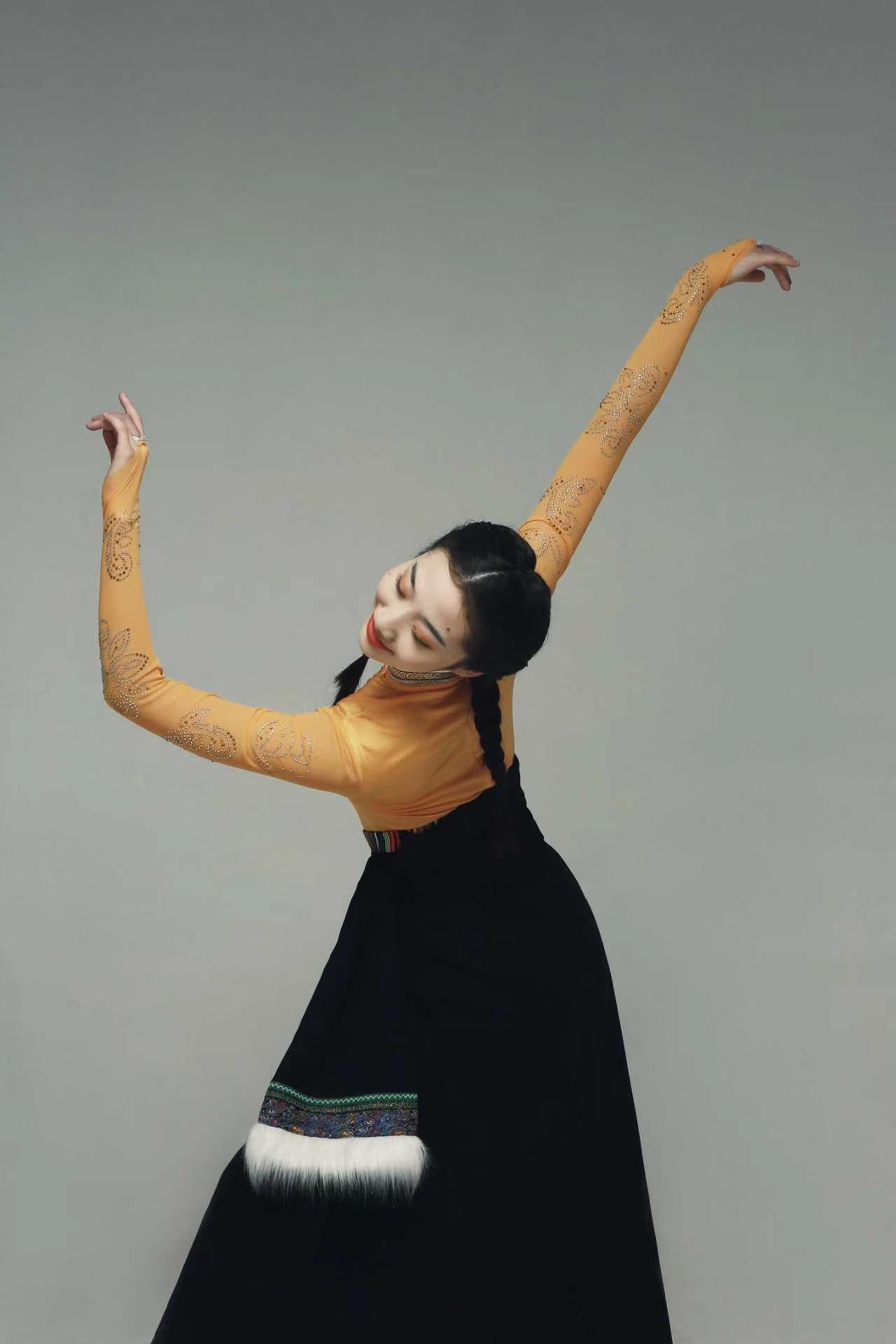 探秘卓尔凡“智造”工厂：国家级高企如何炼成UL认证“硬核”品质