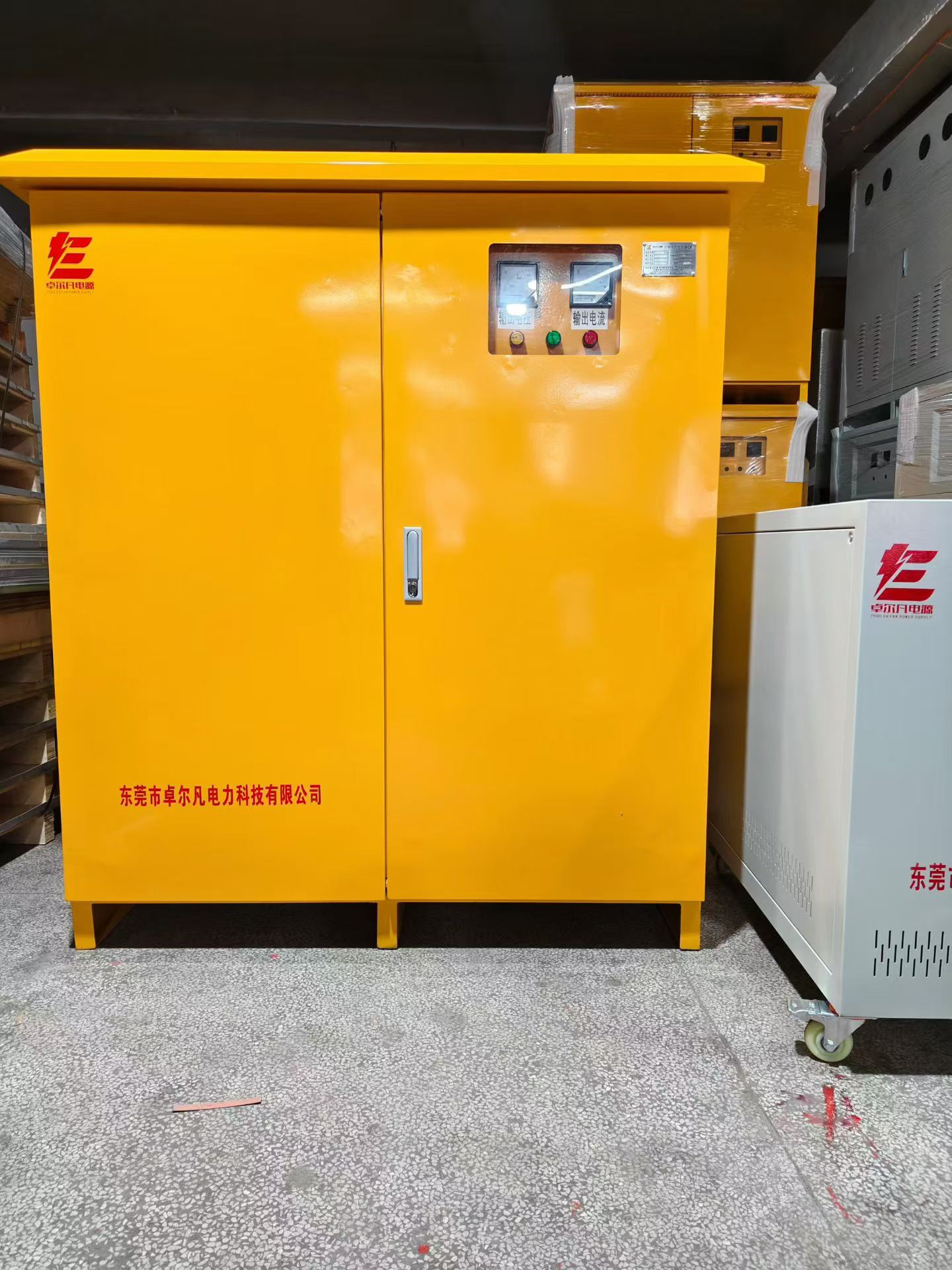 起重机械 415V电压 高惯量制动与能量回馈双控方案