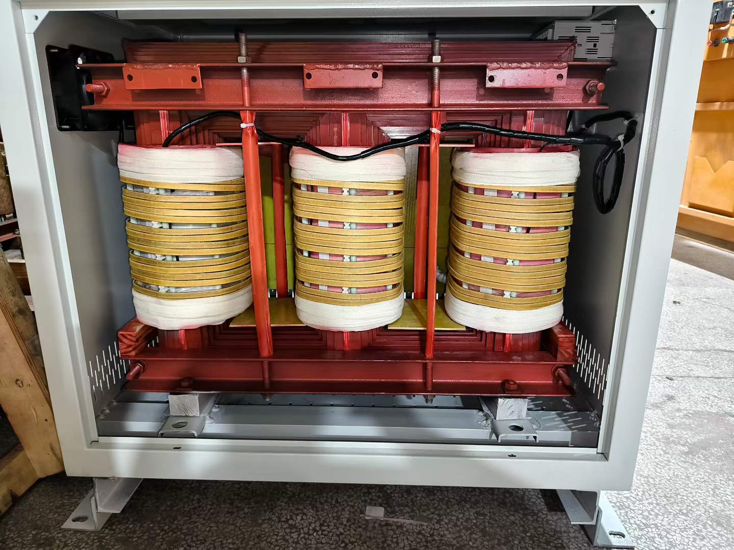 医疗场所为什么必须使用医用隔离变压器？