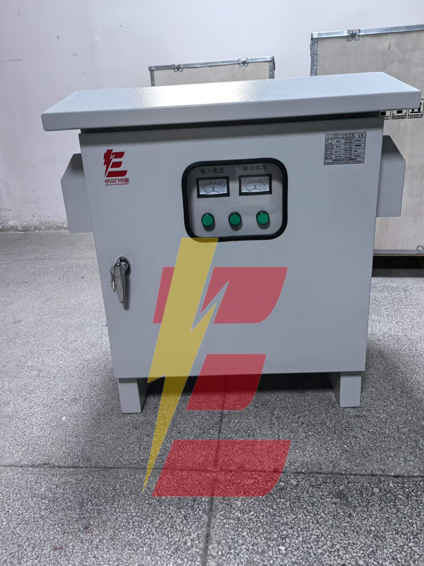 380V变208V降压变压器，带户外机箱