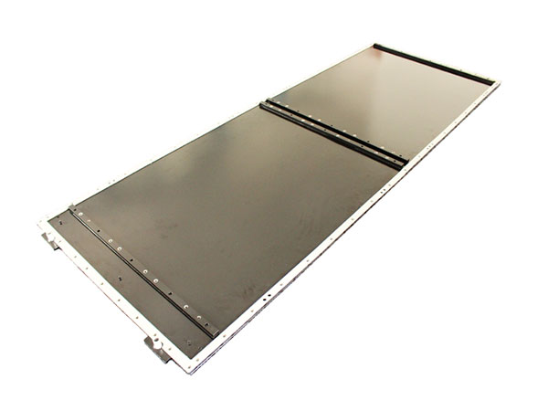 推出新型高效液冷板，引领散热技术新潮流