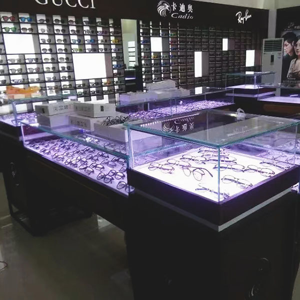 了解一下眼镜展示柜有哪些常见错误布置？