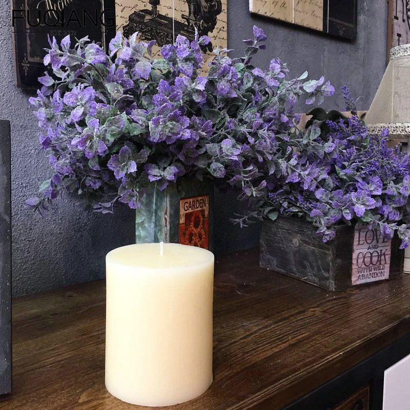 柱型简约米白流泪蜡烛