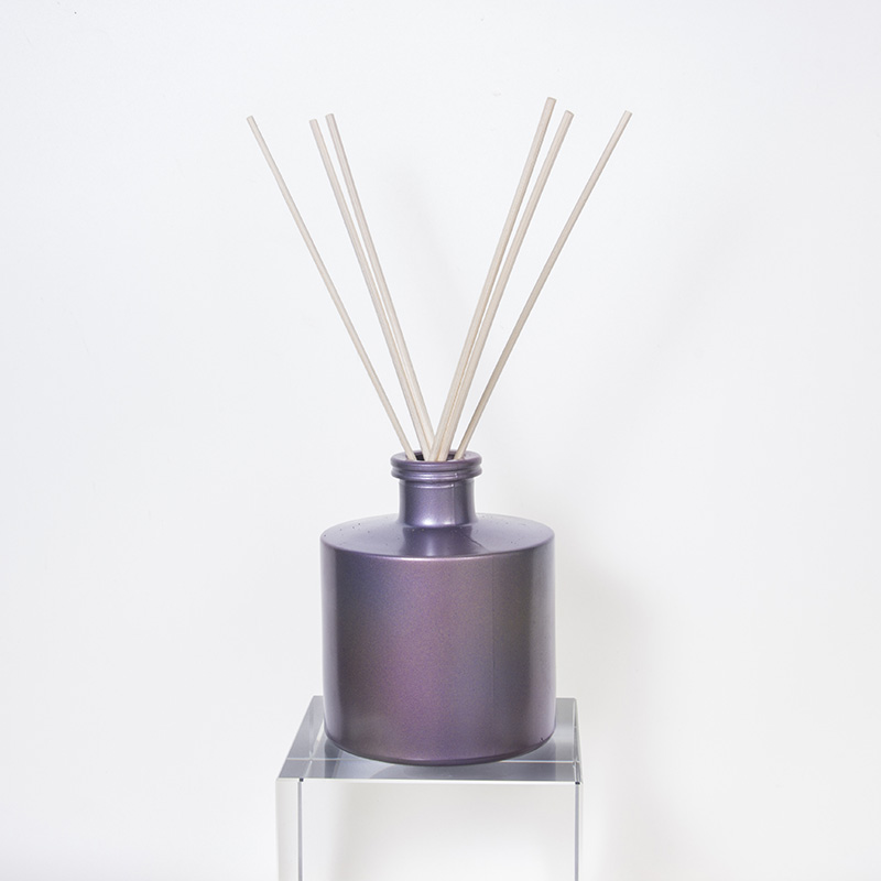 电镀紫色香薰液