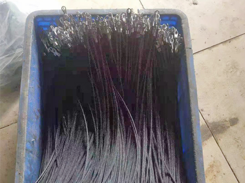 汽配长管件镀锌挂具专...