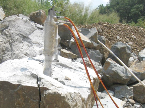 小型液压劈裂棒