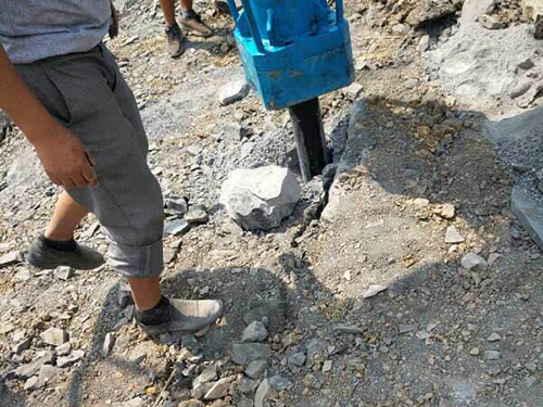 液压劈裂棒施工案例