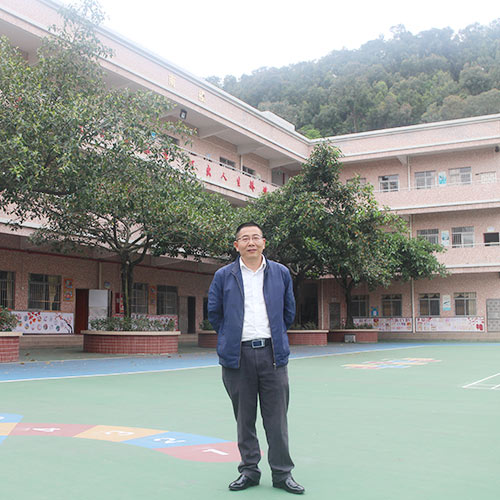 总务主任范传胜