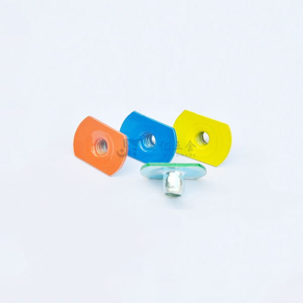 固定器T帽表面烤漆