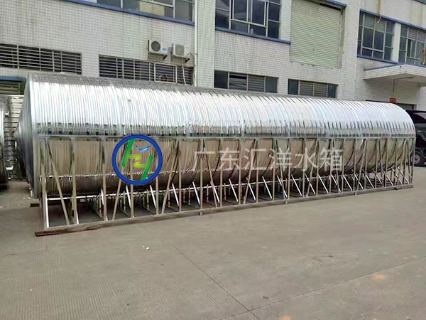 30吨卧式不锈钢水箱水塔定做