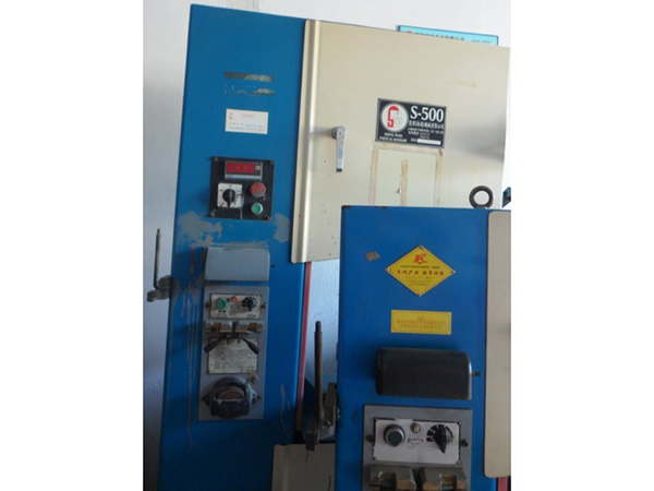 圣伟500立式锯床