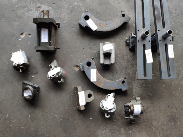 带锯床配件生产